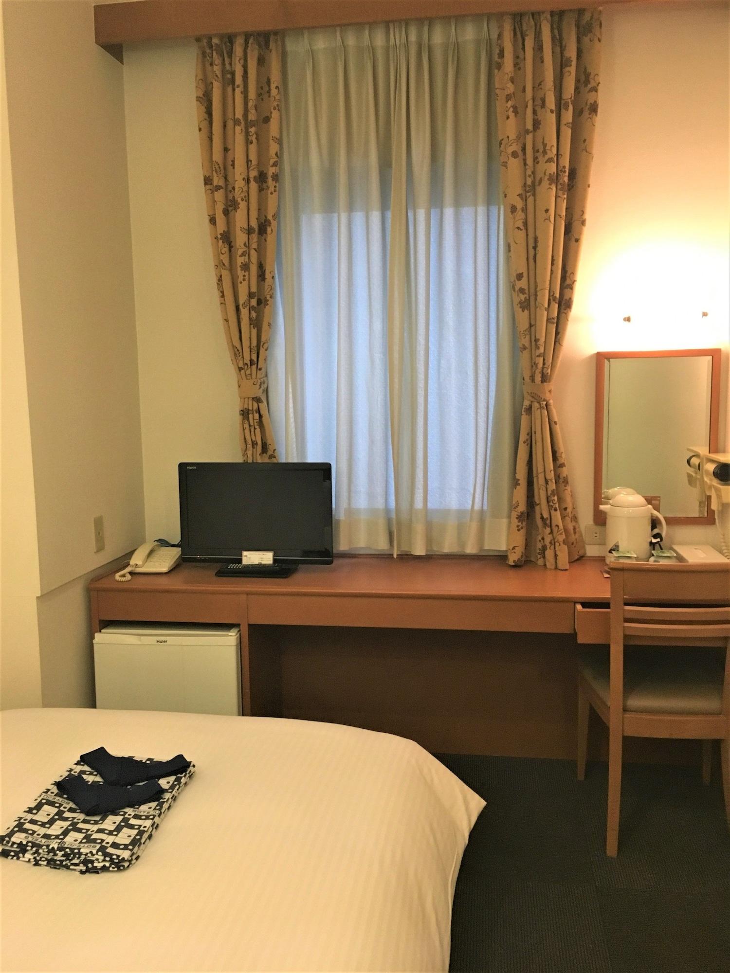 אוסקה Natural Hot Spring Midosuji Hotel מראה חיצוני תמונה
